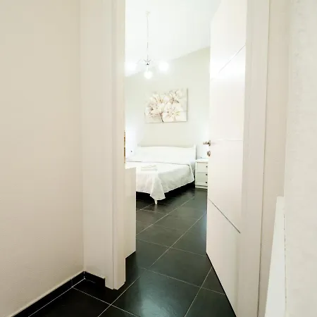 Casa de hóspedes Sweethome - Morada 3*