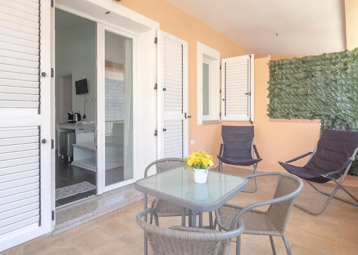 Sweethome - Morada Guest house